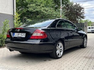 MERCEDES-BENZ CLK 200 Kompressor Avantgarde (Automata) Magyarországi. Napfénytető. Bőr belső