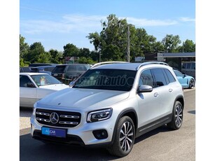 MERCEDES-BENZ GLB 200 d Style 8G-DCT (7 személyes ) ÁFÁS/35eKM/ Kormányfűtés/ KeylessGo