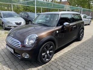 MINI CLUBMAN Cooper1.6 D (Automata)