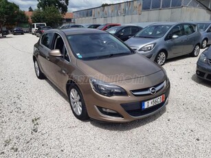 OPEL ASTRA J 1.4 T Cosmo Első-hátso tolatoradar! Tolatokamera! Félbőr! Navi!