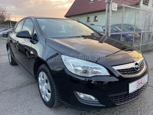 OPEL ASTRA J 1.4 T Enjoy 120Le FŰTHETŐ KORMÁNY ÜLÉSFŰTÉS TEMPOMAT PDC VONÓHOROG