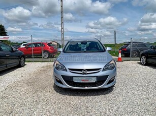 OPEL ASTRA J Sports Tourer 1.4 T Start-Stop Cosmo EURO6 Navi.Félbőr.Tempomat.Parkradar.Szervizmúlt