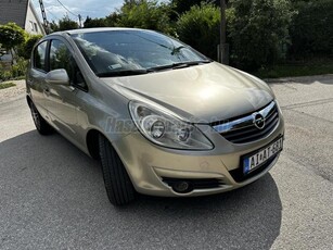 OPEL CORSA D 1.4 Cosmo (Automata)