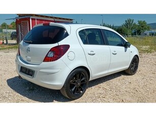 OPEL CORSA D 1.4 Sport