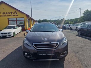 PEUGEOT 2008 1.2 PureTech Style