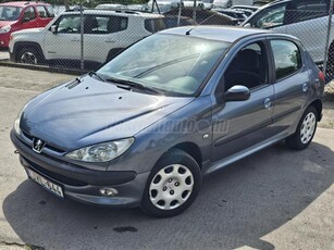 PEUGEOT 206 1.4 16V Premium Hideg klíma!