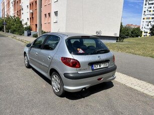 PEUGEOT 206 1.4 Urban Plus