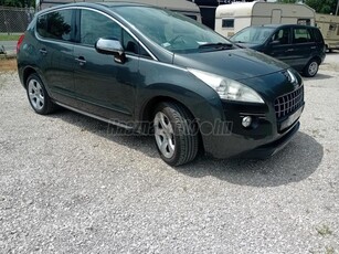 PEUGEOT 3008 2.o HDI.Dupla Digit Klima.Tempomat.17 Alufelnivel.Vonohóroggal.Tolató radarral