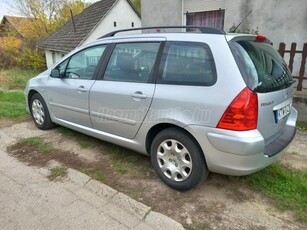 PEUGEOT 307 Break 1.4 D-Sign