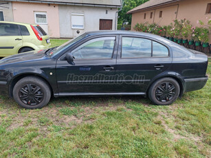 SKODA OCTAVIA 1.4 Tour