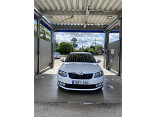 SKODA OCTAVIA 1.6 CR TDI Elegance