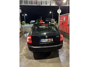 SKODA OCTAVIA 2.0 FSI Ambiente