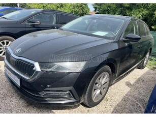 SKODA OCTAVIA Combi 2.0 TDI SCR Style ÁFÁS! Magyarországi! 1. Tulajdonostól! Végig szervizelt! Gyári fényezésű!