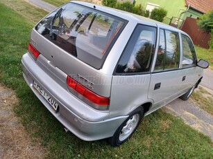 SUZUKI SWIFT 1.3 GL Ezüst Cherry