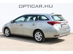 TOYOTA AURIS Touring Sports 1.6 Classic Valvematic!Digit-Klíma!Kamera!Ülésfűtés!Sávtartó!Mo-i!1.Tulaj!97.509KmÁFÁ-s!