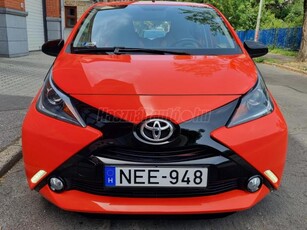 TOYOTA AYGO 1.0 x-play /GYÖNYÖRŰ ÁLLAPOT/24e km/