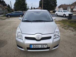 TOYOTA COROLLA VERSO 2.2 D-4D Linea Terra 7 SZEMÉLYES