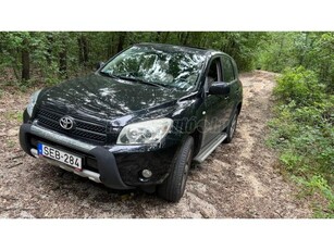 TOYOTA RAV 4 Rav4 2.0 4x4 Sol Plus (Automata)