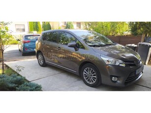 TOYOTA VERSO 1.6 D-4D Executive Skyview