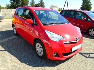 TOYOTA VERSO-S Verso S 1.33 VVT-i Club CVT MEGKÍMÉLT ÁLLAPOTBAN 150.000 KM TÉLI-NYÁRI GUMI GARNITÚRA