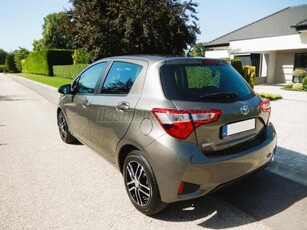 TOYOTA YARIS 1.5 Dual VVT-iE Active City 1.TULAJDONOS!-MAGYARORSZÁGI!-FRISSEN SZERVIZELVE! -GYÁRI NAVIGÁCIÓVAL!