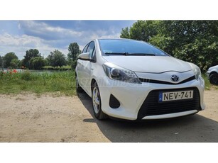 TOYOTA YARIS 1.5 HSD Active (Automata)