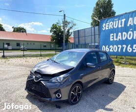 Toyota Yaris 1.5 VVT-i Hybrid Active City e-CVT...