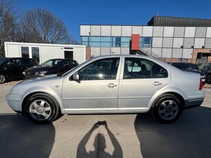 VOLKSWAGEN BORA 1.9 PD TDI Comfortline 4Motion