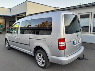 VOLKSWAGEN CADDY 2.0 CR TDI Life Highline (7 személyes ) 2K