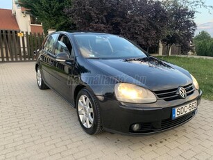 VOLKSWAGEN GOLF V 1.9 PD TDI Comfortline