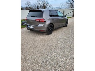 VOLKSWAGEN GOLF VII GTD DSG