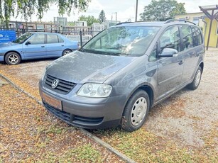 VOLKSWAGEN TOURAN 1.9 PD TDi Trendline