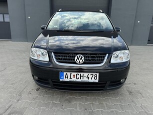 VOLKSWAGEN TOURAN 2.0 PD TDI Trendline 7 SZEMÉLY.VONÓHOROG