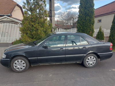 MERCEDES-BENZ C 250 D Elegance