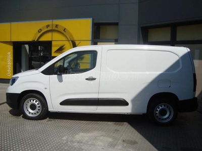 OPEL COMBO Cargo 1.5 DTH L2H1 2.4t Cargo Edition (3 személyes ) Készlet erejéig elérhető!