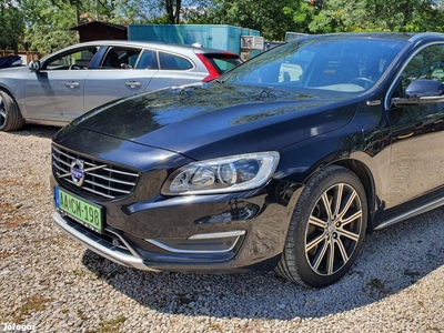 Volvo V60 2.4 D [D6] Phev AWD Momentum Geartron...