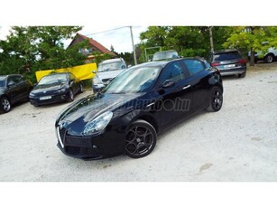 ALFA ROMEO GIULIETTA 1.4 TB 73eKmVezSzkönyvKlímaEspAluStart-StopUsbBluetooth1tul