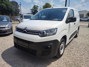 CITROEN BERLINGO 1.5 BlueHDi 100 Control M (3 személyes ) tempomat / egyoldali tolóajtó / végig vezetett szervizkönyv