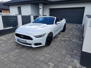 FORD MUSTANG Convertible 3.7 V6 (Automata)