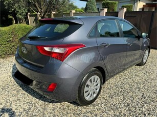 HYUNDAI I30 1.4 MPi ISG Comfort GYÁRI FÉNYEZÉS !