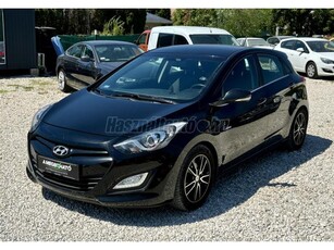 HYUNDAI I30 1.6 GDi Business Tolatóradar+kamera. Tempomat. Téli-nyári szett