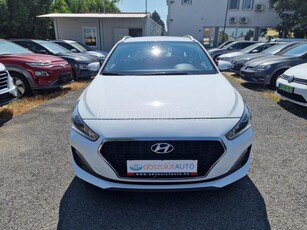 HYUNDAI I30 SPORT WAGON KOMBI 1.6 CRDI PRÉMIUM GYÁRI GARANCIA