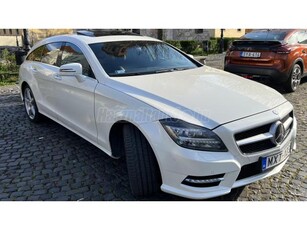 MERCEDES-BENZ CLS 500 4Matic BlueEFF. (Automata)