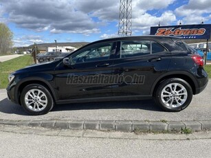 MERCEDES-BENZ GLA 200 7G-DCT