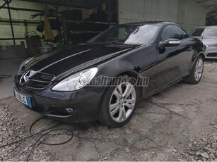 MERCEDES-BENZ SLK 350 (Automata) harman-kardon zene