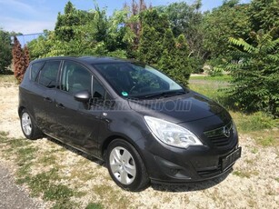 OPEL MERIVA B 1.4 T Active Végig vezetett szervizkönyves