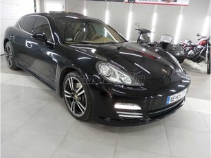 PORSCHE PANAMERA SORSZÁM: 34