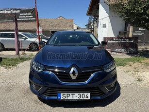 RENAULT MEGANE GrandCoupé 1.5 Blue dCi Limited Plus MAGYARORSZÁGI ELSŐ TULAJ ! SÉRÜLÉSMENTES