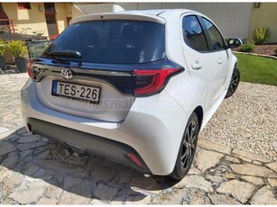 TOYOTA YARIS 1.5 VVT-i Comfort Style Tech Levehető gyári vonóhorog/gyári garancia/ülésfűtés