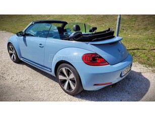 VOLKSWAGEN BEETLE Cabrio 2.0 Crtdi 60' S Sport